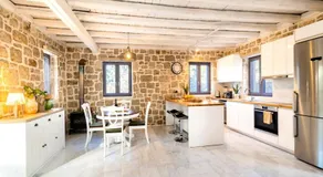 Kastro - Country Villa - Image 3