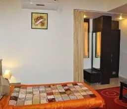 Hotel Pearl Regency - Image 5