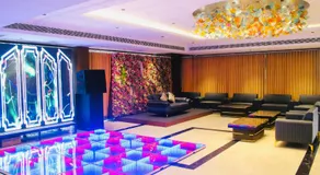 City Center Suites - Image 2