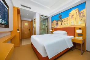 Vienna Hotel Tianjin West Station Changhong Park Metro Station - Image 2