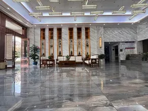 Zhongyun Hotel - Image 4