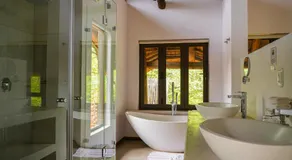 Big 5 Thaba Lodge Black Rhino Pilanesberg - Image 2