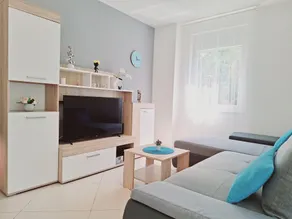 Apartment in Kastel Stafilic near the Beach - Image 2