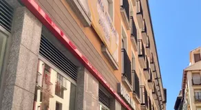 Apartamento centro con parking privado - Image 3