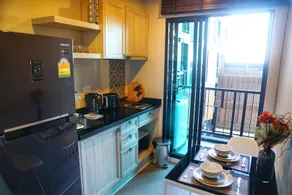 luxury pool view 1 bedroom condo, center of Phuket - Image 5
