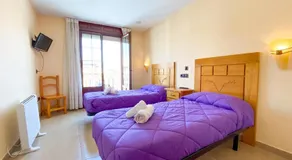 Hostal Restaurante Ainoa - Image 2