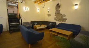 The Monks Bunk Hostel & Bar - Image 5