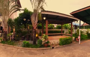 V51 Hotel - Image 2