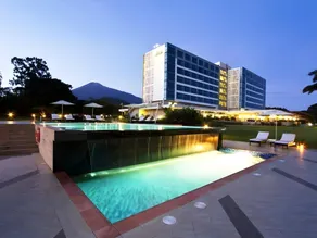 Mount Meru Hotel - Image 3
