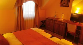 River Star Hotel - Image 2