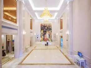 Vienna International Hotel Jingzhou New World - Image 4