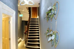 CG Kensington - Image 3