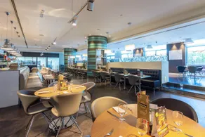 Premier Inn Abu Dhabi Airport Business Park - Image 4