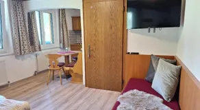 Studio adapté aux familles avec jardin | Vue jardin - Image 2