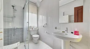 Jardines del Ebro, 8 Pax, ideal grupos y centrico - Image 2
