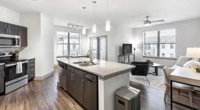 Landing Incredible 2BD Pool Clubhouse - Image 3