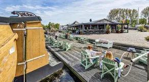 Awesome Ship In Naarden With Harbor View - Image 3