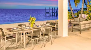Private Beach Private overwater dock Heated Pool Mahi Key - Image 5
