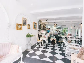 Nai Suan Bed and Breakfast - Image 2
