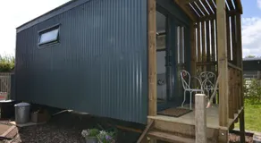 Tabitha Shepherd's hut - Image 3