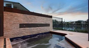 Marina Views Townhouse - Image 3