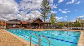 Comfortable and Convenient Truckee Condo - Image 3
