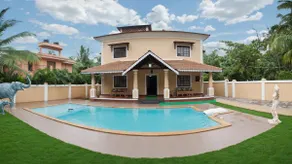 Lavish Executive Villa with Private Swimming Pool - Image 2