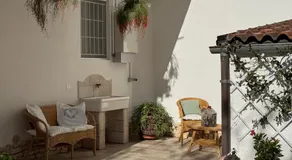 Le Jardin Fleuri - Image 2