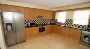Inish House - Image 3