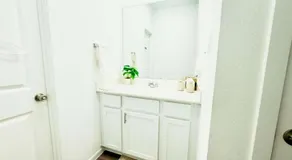 Luxe Haven - Image 4