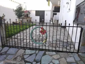 Amarynthos Guest House - Image 3