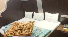 Hotel Gem - Image 4
