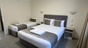 Rocky Gardens Motor Inn Rockhampton - Image 2