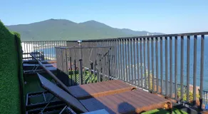Seashore Hotel & Apartment - Image 2