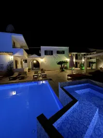 Oasis Beach Club - Image 3
