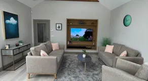 Spanish Point Luxury Home beside sea with Sauna! - Image 2