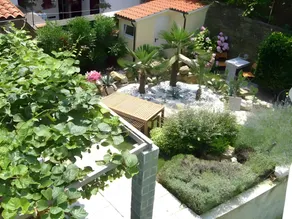 Miracolo di Mare Retro - Private Boutique Garden - Image 5