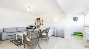 Guia Alamos Duplex Apartment - Image 4