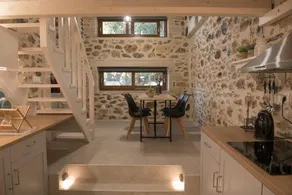 Petrino in Sisi with private pool and garden - Image 4
