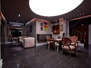 Upper House - Image 2