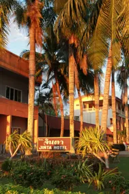 Jinta Hotel Nathon Beach - Image 4