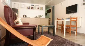 La Songe Ailée - Uriage - Proche Grenoble et Chamrousse - T2 avec terrasse - Jusqu'à 2 personnes - Cure Thermale - Idéal Déplacements professionnels - Image 2