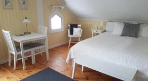 Hedesunda Bed & Breakfast - Image 2