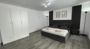 Cristal Residence - Image 2