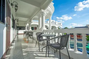 Happiness Guesthouse - Image 2
