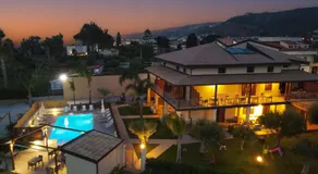 Villa D'Aquino - Image 2
