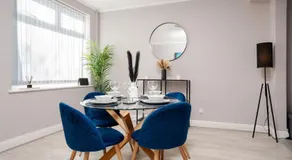Stunning 2BR House in Manchester near Etihad and Coop Arena - Image 4