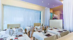 Hotel De Londres - Image 4