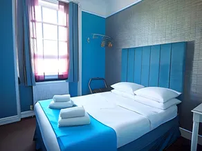 Swinton Hotel - Image 2