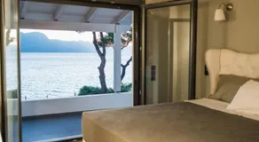 SECRET PARADICE-HIDDEN GETAWAY-PRIVATE BEACH - Image 3